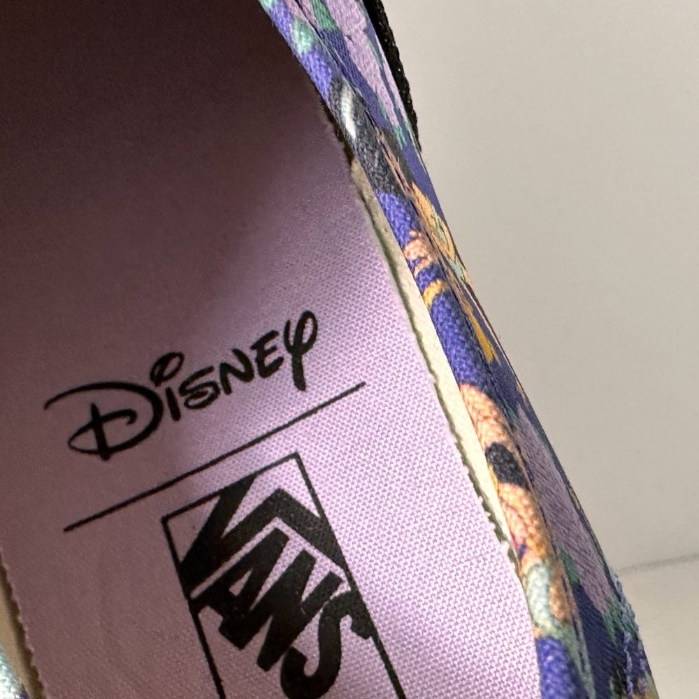 Vans Disney Aladdin Jasmin Print Sneakers Women Size 8.5 / New - Picture 8 of 9